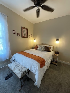 1 habitación, tabla de planchar con plancha, wifi y ropa de cama 