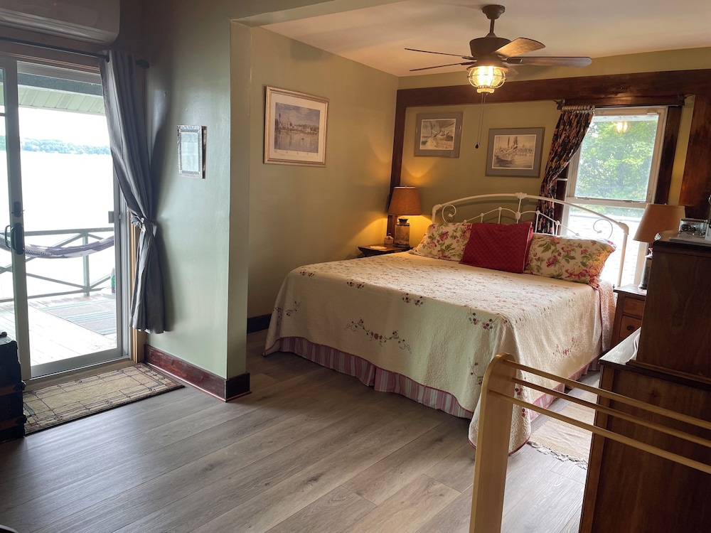 Lakeside Cottage in Historic Seneca Falls Seneca County Vrbo