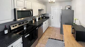Microwave, oven, stovetop, dishwasher
