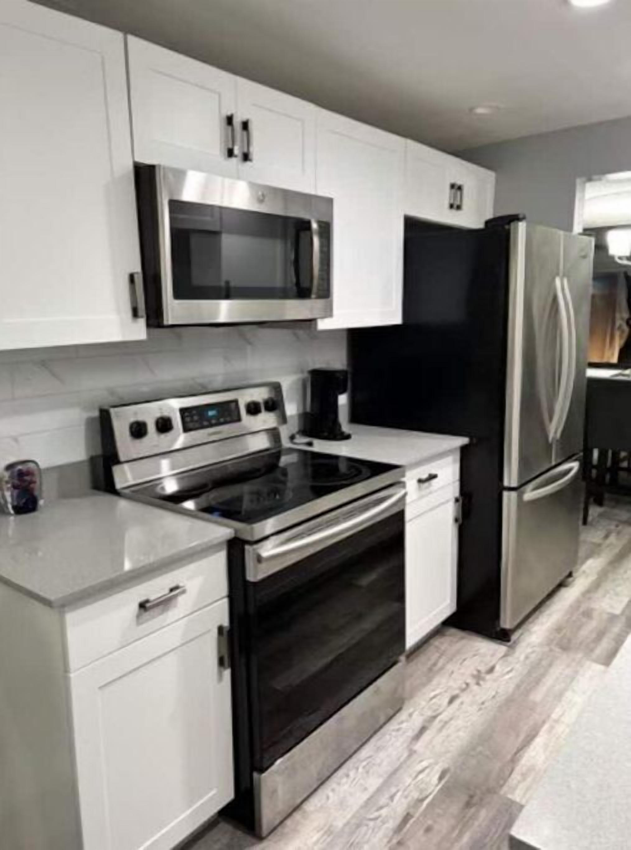 Microwave, oven, stovetop, dishwasher