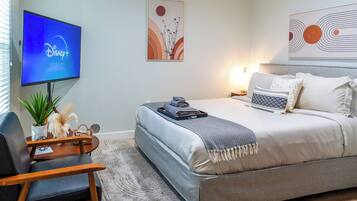 3 chambres, bureau, fer et planche à repasser, Wi-Fi gratuit