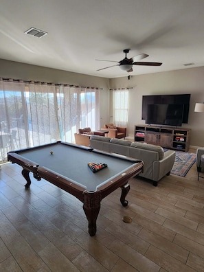 Game room - Surprise: One Story, Mt VIEWS, Games, Pool w/Optional Heat, Spa, Outdoor Wood Fireplace & Gas Grill (Surprise)