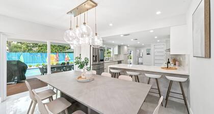 Villa Premium w/ Private Artificial Beach & Pool