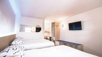 1 bedroom, internet, bed sheets