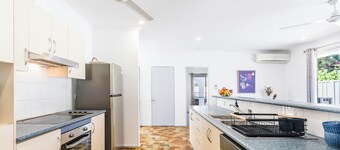 Nightcliff Exquisite Family Home with Pool