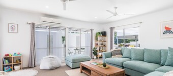 Nightcliff Exquisite Family Home with Pool