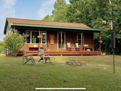 A peaceful getaway just minutes from Traverse City! The perfect Up North retreat