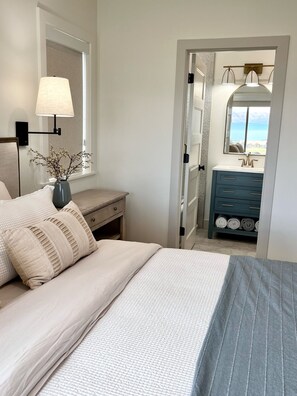 7 bedrooms, iron/ironing board, travel cot, WiFi