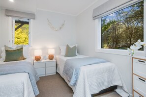 4 habitaciones, tabla de planchar con plancha y wifi 