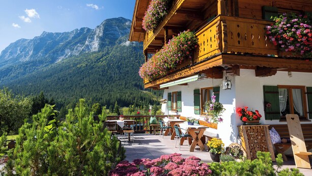 Unclassified image, 1 of 12, button - 5-Star Vacation Rental in Wimbachtal, 45 sqm, Sleeps 2, Wi-Fi (Ramsau bei Berchtesgaden)