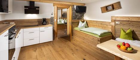 1 bedroom, Internet, bed sheets