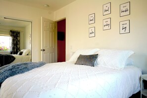 3 habitaciones, wifi gratis y ropa de cama