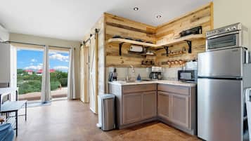 Fridge, microwave, coffee/tea maker, toaster