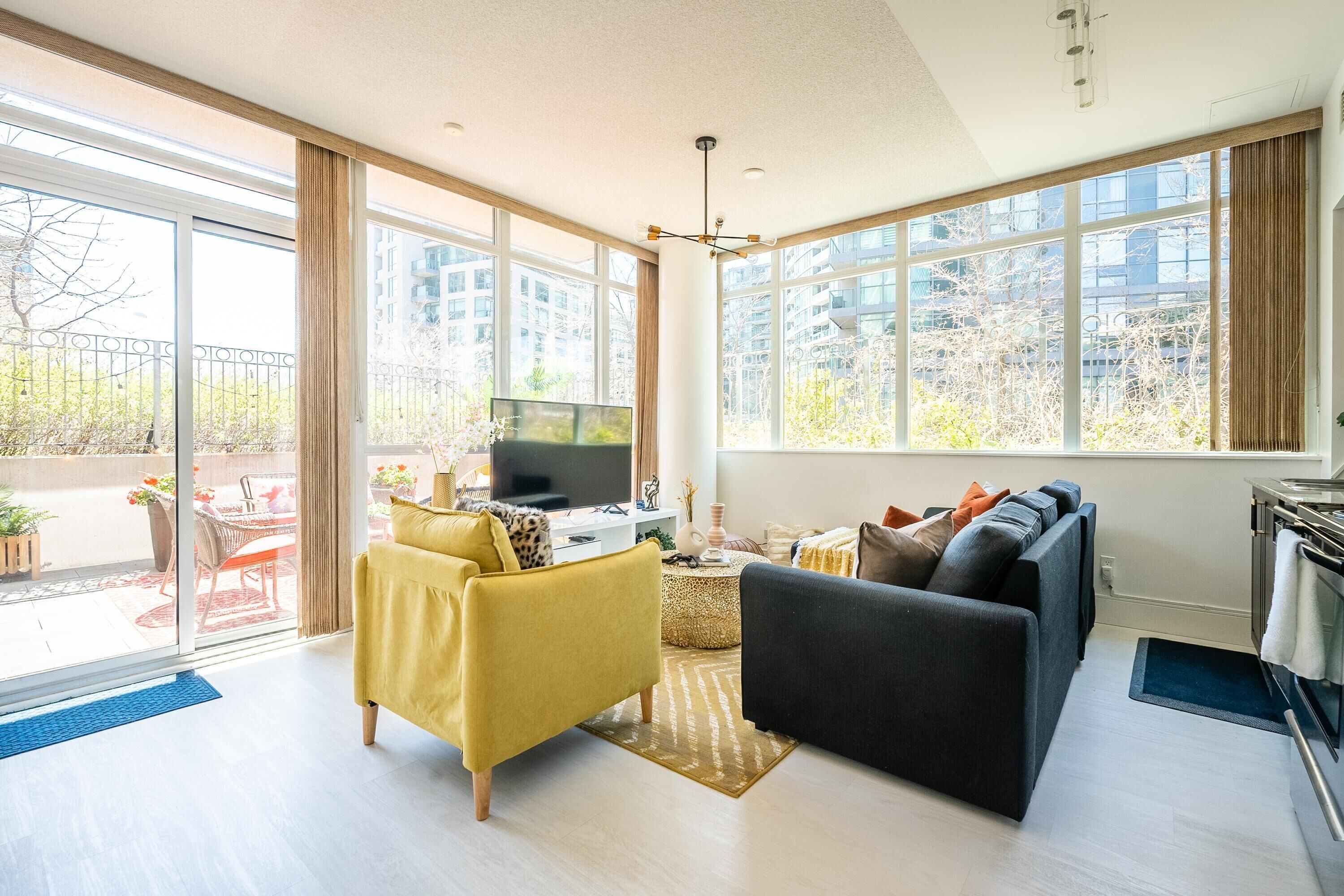 Superior Apartment, 2 Bedrooms | Living area | 43-inch LED TV with digital channels