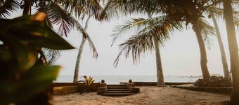 Amuura Beach Hotel