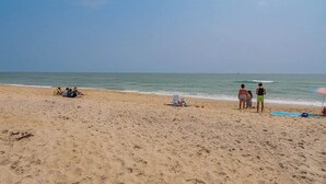 Unclassified image, 4 of 63, button - Semi Oceanfront Dog-Friendly House private Pool Hot Tub 6 BR (Rodanthe)