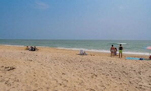 On the beach, beach towels - Semi Oceanfront Dog-Friendly House private Pool Hot Tub 6 BR (Rodanthe)