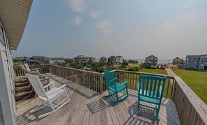 Beach House with Ocean View Ocean 1 - Semi Oceanfront Dog-Friendly House Private Pool Hot Tub 6 BR 1 min walk to Beach (Rodanthe)