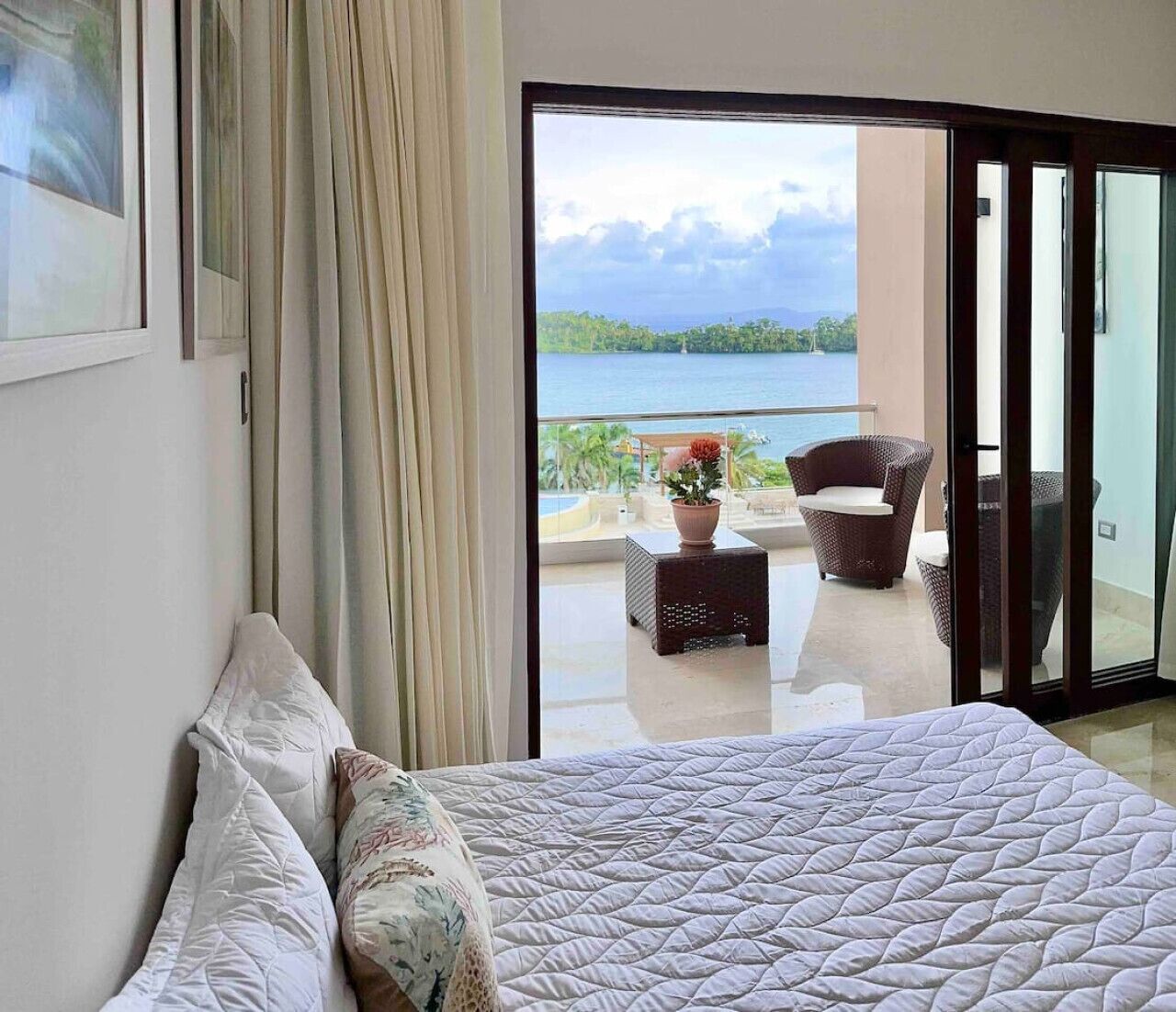 1 bedroom, desk, iron/ironing board, WiFi