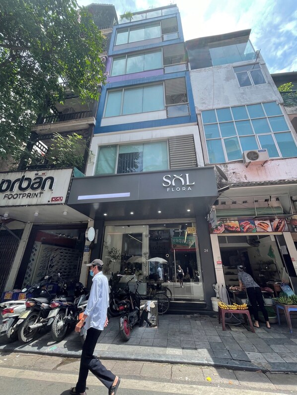 Exterior - SAZIHOME Old Town Hanoi (Hanoi)