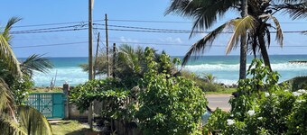 Fi Midigama – Oceanfront Retreat