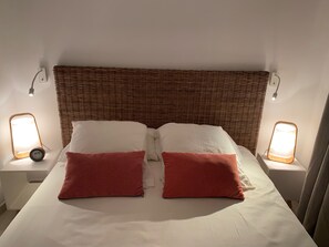 4 chambres, fer et planche à repasser, Wi-Fi