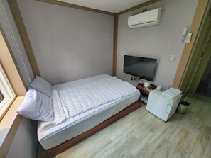 Habitación doble | 1 dormitorio y wifi gratis