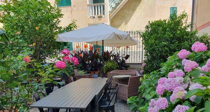 Vast panoramic apartment 3 minutes from the sea