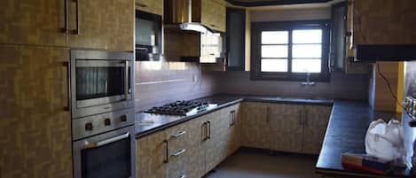 Kamar Double Deluks | Dapur bersama