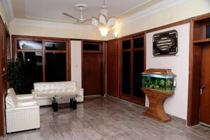 Zona de estar del vestíbulo