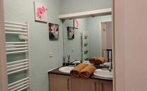 Hair dryer, towels, soap, shampoo