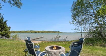 Bricker Cottage on Little Glen