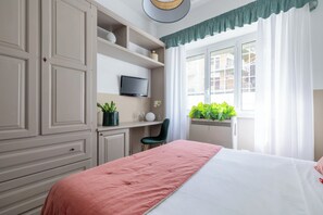 1 bedroom, desk, iron/ironing board, free WiFi