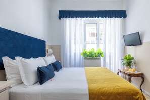 1 quarto, escrivaninha, ferros/tábuas de passar roupa, Wi-Fi de cortesia