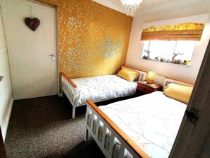 Ferienhaus | 2 Schlafzimmer, Bügeleisen/Bügelbrett, kostenloses WLAN, Bettwäsche