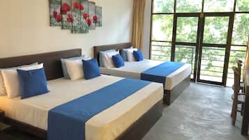 Family Room, 6 Bedrooms, Pool View | 2 bedrooms, desk, soundproofing, iron/ironing board