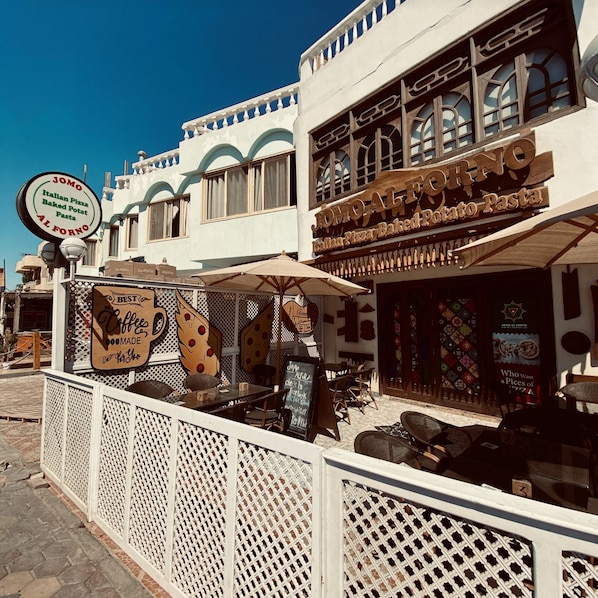 Restaurant - Ghazala Oasis (Dahab)