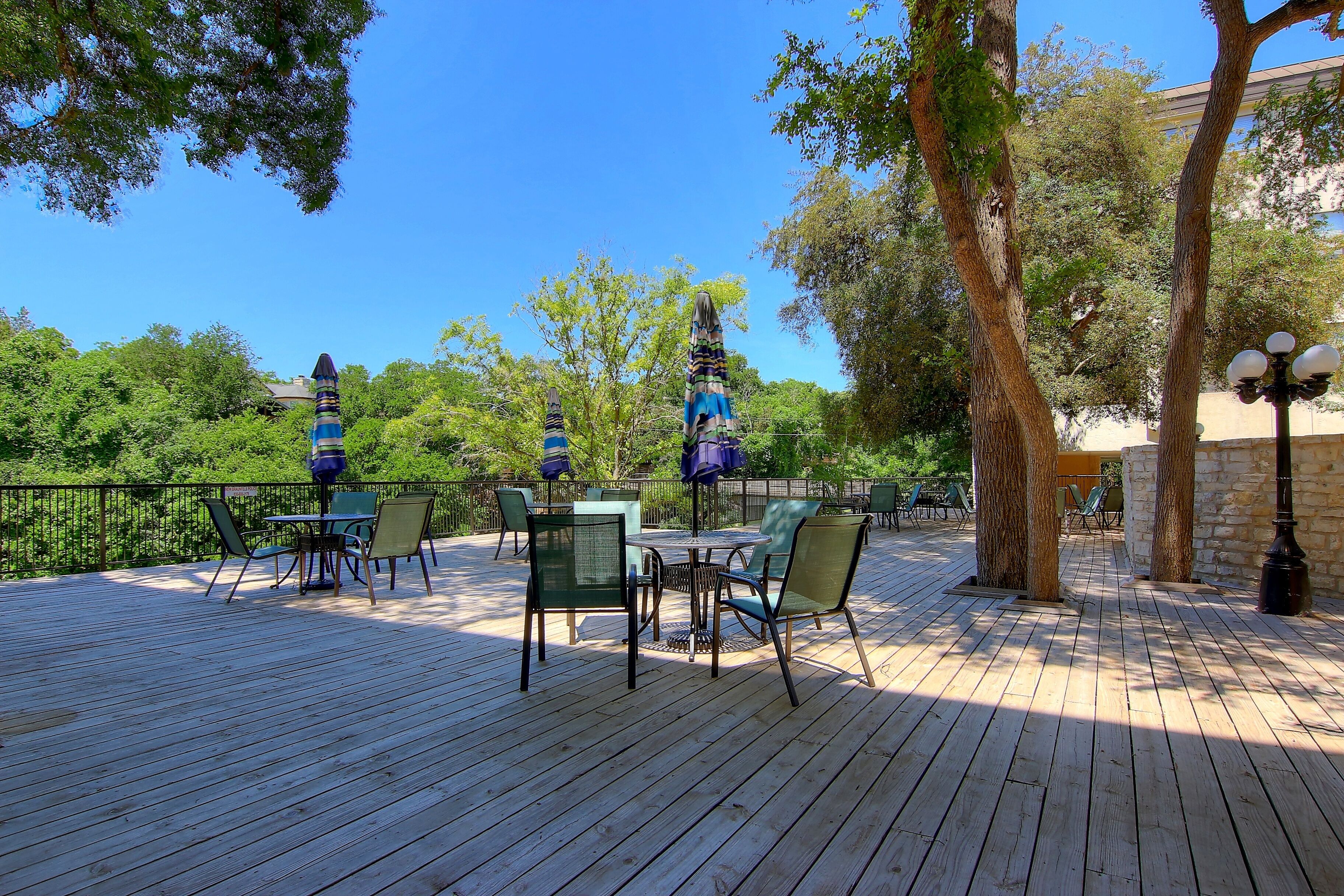 Condo, 2 Bedrooms | Outdoor dining