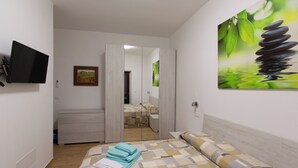 Business Room | 1 bedroom, free WiFi - Guest House - I Salici (Elice)