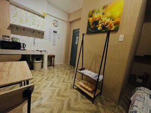 Comfort Room | Private kitchen