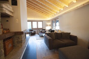 Comfort Duplex | Living area - Haus Turquino C Penthouse (Zermatt)