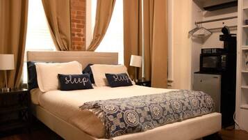 1 bedroom, desk, iron/ironing board, free WiFi