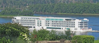 Bear's Den @ Squirrel's Nest B&B, LLC