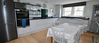 The Old Stables- charming cottage, Crail