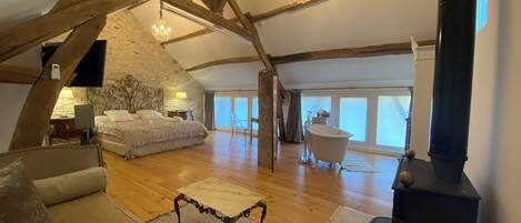 1 bedroom, desk, iron/ironing board, travel crib