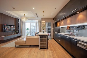 4-Bedroom Suite | 起居區