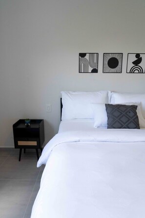 3 Schlafzimmer, Zimmersafe, Schreibtisch, Bügeleisen/Bügelbrett