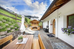 屋外ダイニングエリア