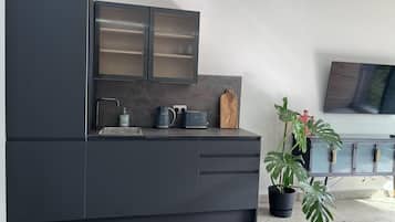 Kabin | Dapur pribadi | Lemari es, microwave, kompor, dan ketel listrik