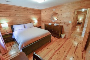 6 Schlafzimmer, Schreibtisch, Bügeleisen/Bügelbrett, kostenloses WLAN